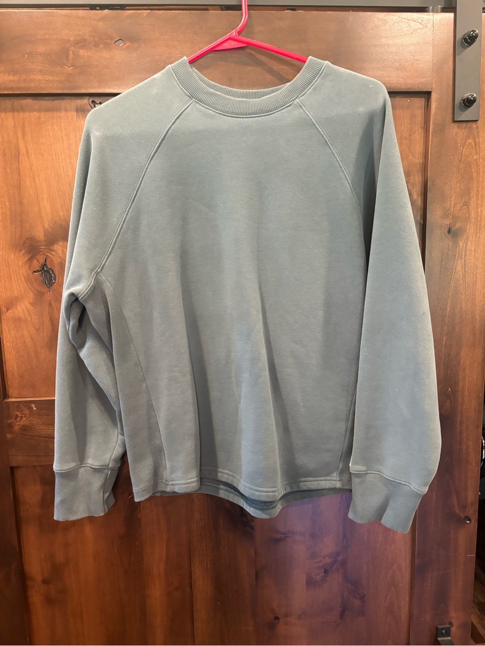 Womens Vuori Oversized Crewneck Sweater - Sage Green